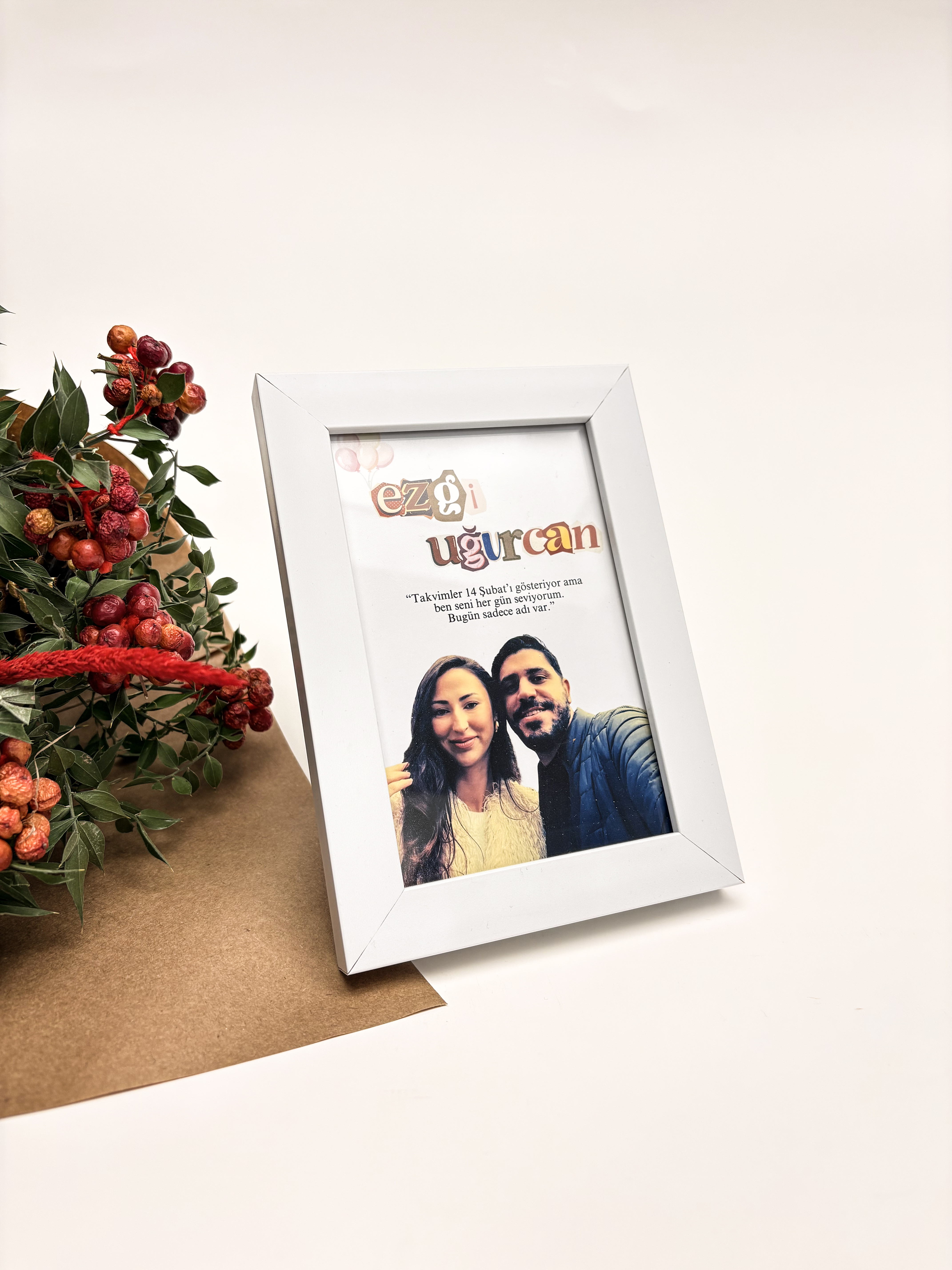 Sevgililer Günü Temalı Masaüstü  Fotoğraf + Çerçeve